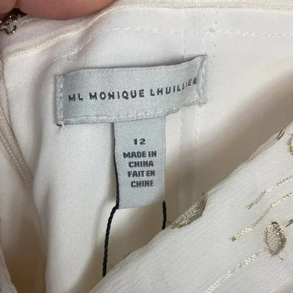 ML Monique Lhuillier Metallic Off-The-Shoulder Evening Dress - Picture 6 of 9